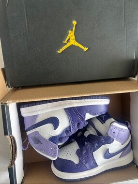 Nike Air Jordan 1 Mid Toddler Sneakers in Purple & White